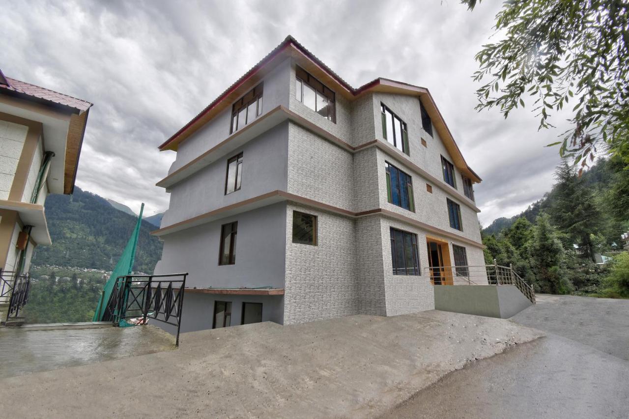Hotel Capital O 42006 Phalguni Regency 3*